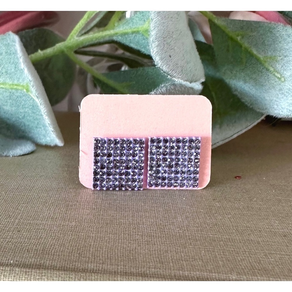 Square rhinestone earrings - Picture 1 of 1